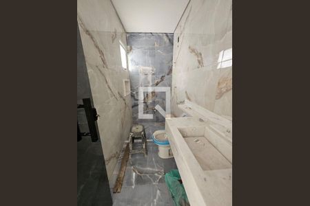 Casa à venda com 3 quartos, 180m² em Vila Bancaria Munhoz, São Paulo