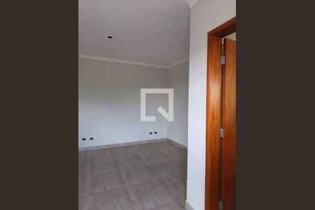 Casa à venda com 3 quartos, 180m² em Jardim Sao Jose (Zona Norte), São Paulo