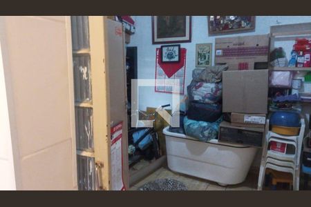 Casa à venda com 3 quartos, 105m² em Vila Miriam, São Paulo