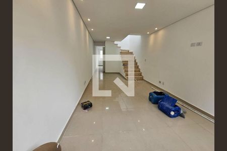 Casa à venda com 2 quartos, 100m² em Piqueri, São Paulo