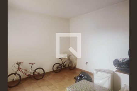 Casa à venda com 3 quartos, 125m² em Vila Pereira Cerca, São Paulo