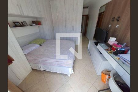 Casa à venda com 3 quartos, 132m² em Jardim Santo Elias, São Paulo