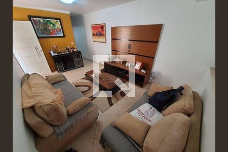 Casa à venda com 3 quartos, 132m² em Jardim Santo Elias, São Paulo