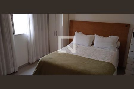 Casa à venda com 3 quartos, 112m² em Parque Sao Domingos, São Paulo