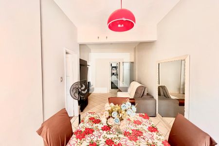 Sala  de apartamento à venda com 2 quartos, 64m² em Copacabana, Rio de Janeiro