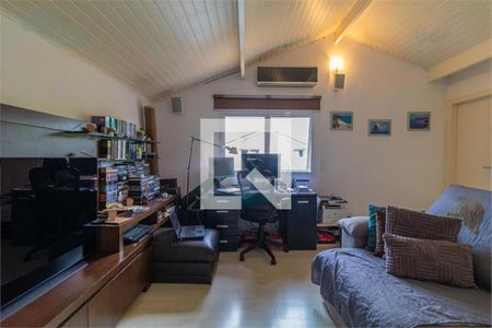 Casa à venda com 4 quartos, 265m² em Campo Belo, São Paulo