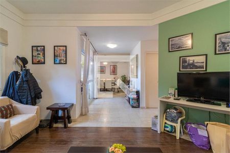 Casa à venda com 4 quartos, 265m² em Campo Belo, São Paulo