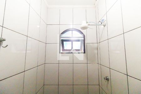 Banheiro da Suíte 1 de casa à venda com 2 quartos, 50m² em Vila Carmosina, São Paulo