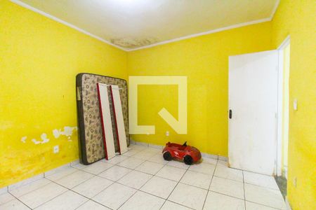 Suíte 1 de casa à venda com 2 quartos, 50m² em Vila Carmosina, São Paulo