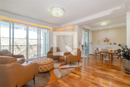 Casa à venda com 4 quartos, 424m² em Santo Amaro, São Paulo