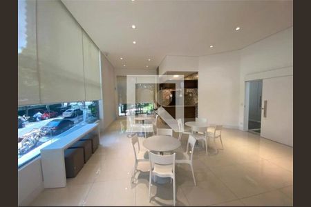 Apartamento à venda com 3 quartos, 124m² em Indianópolis, São Paulo