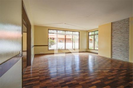 Casa à venda com 4 quartos, 564m² em Santo Amaro, São Paulo