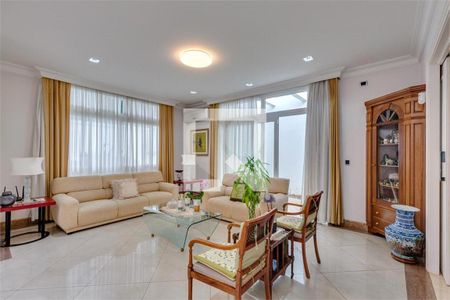 Casa à venda com 2 quartos, 332m² em Jardim dos Estados, São Paulo