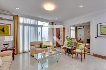 Casa à venda com 2 quartos, 332m² em Jardim dos Estados, São Paulo