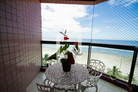 Sacada  de apartamento para alugar com 3 quartos, 226m² em Vila Caiçara, Praia Grande