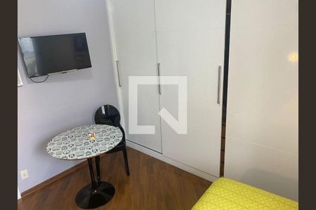Apartamento à venda com 3 quartos, 110m² em Vila Anglo Brasileira, São Paulo