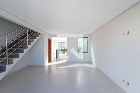 Sala de casa à venda com 3 quartos, 145m² em Morro do Confisco, Contagem