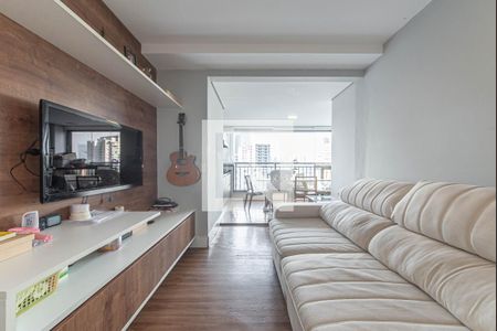 Sala de apartamento à venda com 2 quartos, 68m² em Santo Amaro, São Paulo