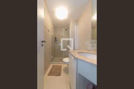 Banheiro Social de apartamento à venda com 2 quartos, 68m² em Santo Amaro, São Paulo