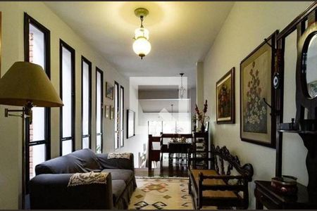 Casa à venda com 4 quartos, 450m² em Vila Madalena, São Paulo