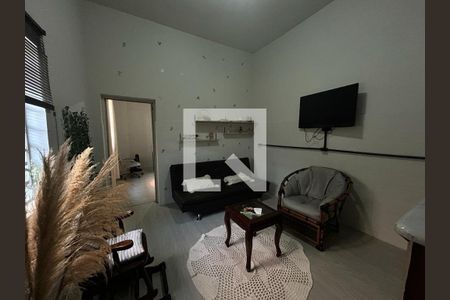 Casa à venda com 4 quartos, 174m² em Chácara Inglesa, São Paulo