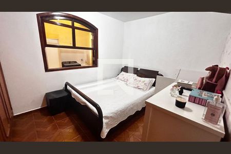 Casa à venda com 2 quartos, 190m² em Jardim Sao Ricardo, São Paulo