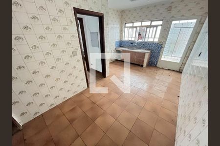 Casa à venda com 3 quartos, 130m² em Vila Primavera, São Paulo