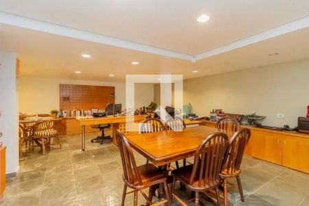 Casa à venda com 3 quartos, 383m² em City América, São Paulo