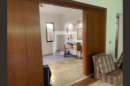 Casa à venda com 4 quartos, 400m² em São Domingos, São Paulo