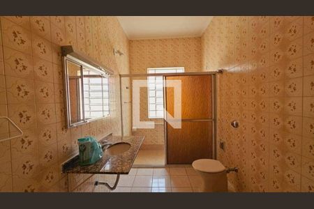 Casa à venda com 2 quartos, 178m² em Vila Mangalot, São Paulo