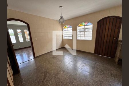 Casa à venda com 4 quartos, 260m² em City América, São Paulo