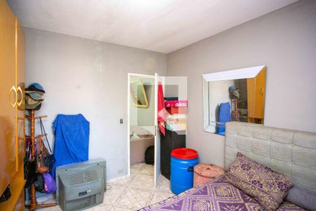 Quarto 1 de casa à venda com 4 quartos, 175m² em Taboão, Diadema
