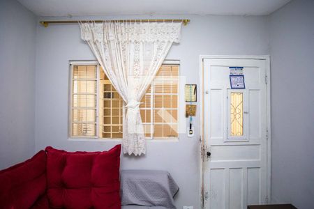Sala de casa à venda com 4 quartos, 175m² em Taboão, Diadema