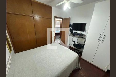 Casa à venda com 3 quartos, 172m² em Vila Carbone, São Paulo