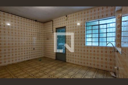 Casa à venda com 3 quartos, 160m² em Vila Iorio, São Paulo