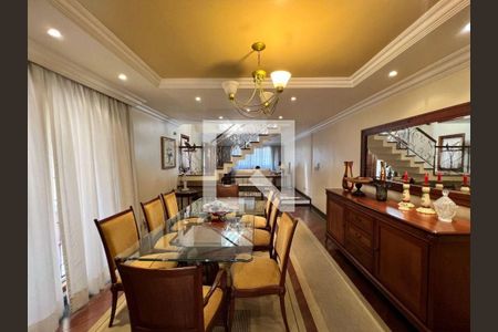 Casa à venda com 4 quartos, 141m² em Bela Aliança, São Paulo