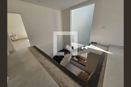 Casa à venda com 4 quartos, 215m² em Jardim Ermida I, Jundiaí
