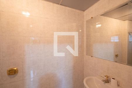 Banheiro da Suíte de apartamento para alugar com 3 quartos, 120m² em Planalto Paulista, São Paulo