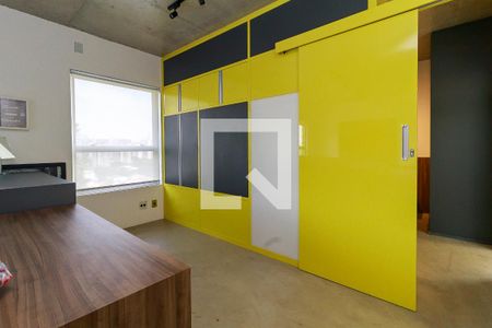 Sala de apartamento à venda com 1 quarto, 74m² em Santo Amaro, São Paulo