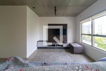 Sala de apartamento à venda com 1 quarto, 74m² em Santo Amaro, São Paulo
