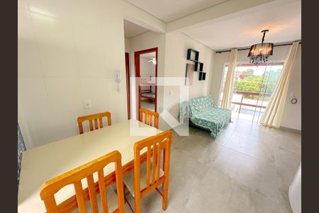 Sala de Jantar de apartamento para alugar com 2 quartos, 73m² em São João do Rio Vermelho, Florianópolis