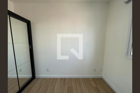 Quarto 1  de apartamento para alugar com 2 quartos, 37m² em Jaguaré, São Paulo