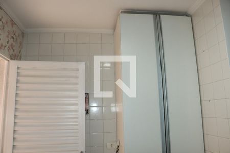 Casa de Condomínio para alugar com 2 quartos, 60m² em Jardim Sandra, Cotia