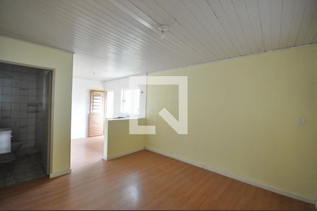 Sala de casa para alugar com 2 quartos, 80m² em Parque Ramos Freitas, São Paulo