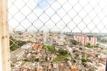 Vista da Sala/Cozinha de apartamento para alugar com 2 quartos, 36m² em Vila Carmosina, São Paulo