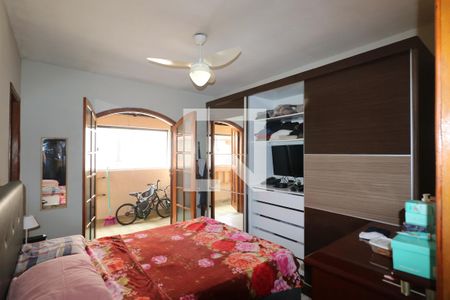 Suíte de casa à venda com 3 quartos, 241m² em Olímpico, São Caetano do Sul