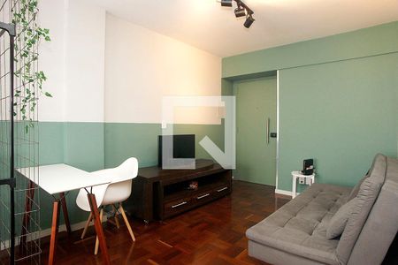 Sala de apartamento para alugar com 1 quarto, 40m² em Centro Histórico, Porto Alegre