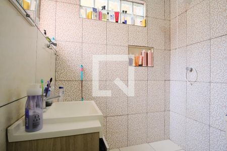 Banheiro da Suíte de casa à venda com 2 quartos, 123m² em Chácara Califórnia, São Paulo