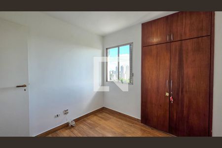 Quarto 1 de apartamento para alugar com 3 quartos, 226m² em Vila Sofia, São Paulo
