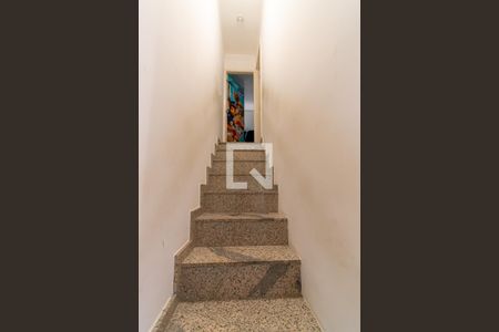 Escada de casa de condomínio à venda com 2 quartos, 65m² em Vila California, São Paulo